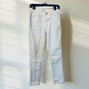 Women’s 721 High Rise Skinny Jeans Light Blue Wash in size 29